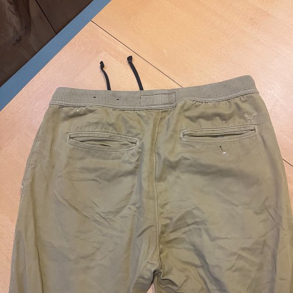 American Eagle Khaki/Brown Joggers - Picture 5 of 8